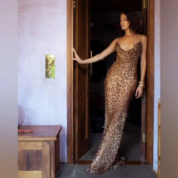 KOIR Elegant Leopard Print Maxi Dress Ronny kobo Like - Picture 3 of 7